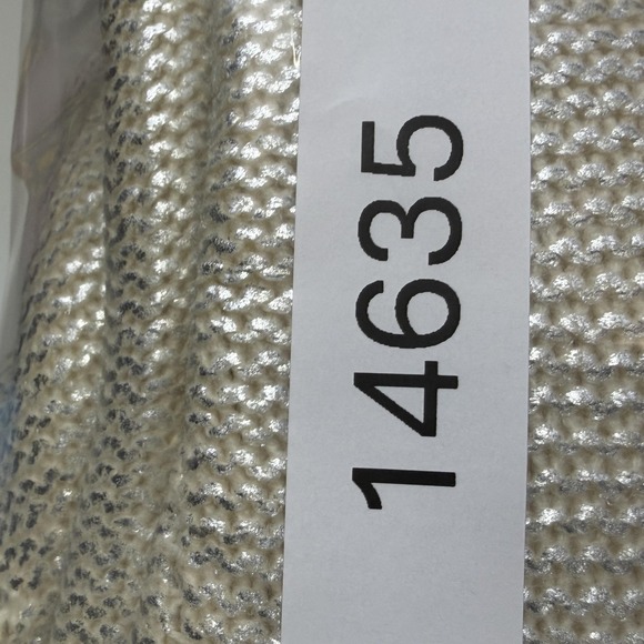 Charming Charlie Sweater Womens S Gold Metallic Pullover Long Sleeve Scoop Neck - Picture 8 of 8